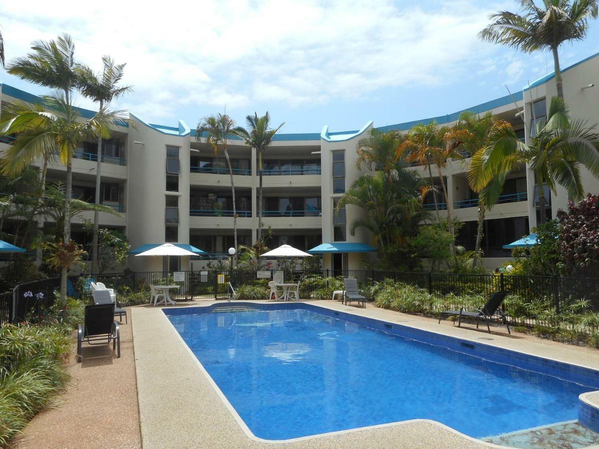 Placid Waters Holiday Apartments Bongaree Exterior photo