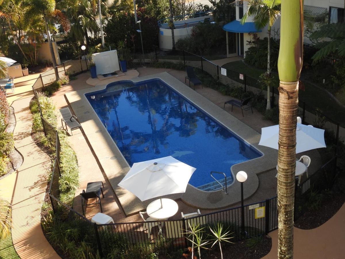 Placid Waters Holiday Apartments Bongaree Exterior photo